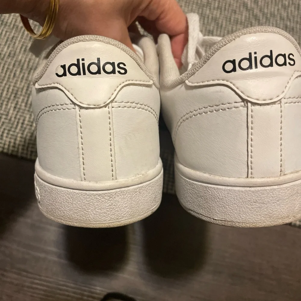 adidas classic sneakers